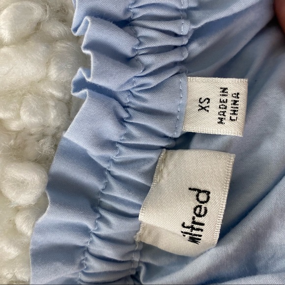 Aritzia Wilfred Free Off the Shoulder Blouse - Picture 3 of 3